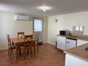 Charmant studio centre d Ecueille