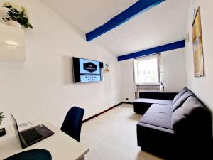 HomeHolidaySanremo - Palace