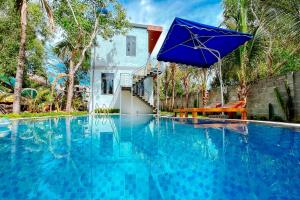 Quynh House-Homestay nguyên căn có hồ bơi riêng-6 phòng ngủ