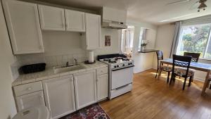 Best Prime Location Hollywood Private House