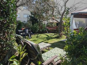 JARDIN, TERRAZA Y BARBACOA