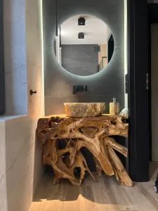 W szczerym lesie - Domek z sauną i jacuzzi w lesie nad Jeziorem Mucharskim - Zembrzyce