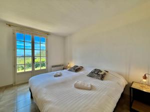 Appartements Paisible - Vue Mer - Jardin : photos des chambres