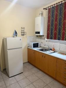 Two bedroom cozy apartment in Ano Poli