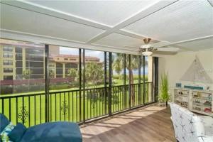 Turtle Beach Hideaway