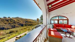 Villa Leon by Family Homes