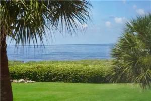 Turtle Beach Hideaway