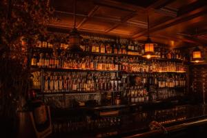 Loft Room with King Size Bed with En Suite Bath