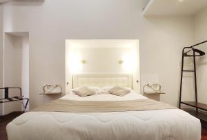 Rome in Style Colosseum