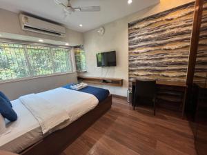 Zenith Luxe Suites - Near IIT & Hiranandani, Powai