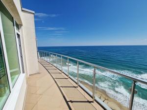 Amazing panorama sea view apartment