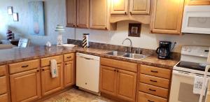 308 - 2 Bedroom Amazing Ocean View