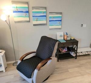 301 - Newly updated charming and cute one bedroom