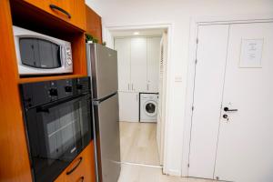 Lazuli Sea View Beachfront Ap 21