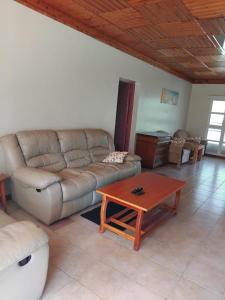 Kusini House & Campsite KItale