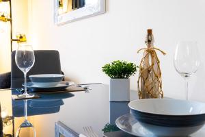 Lovely & Bright 2 Bed Apartment