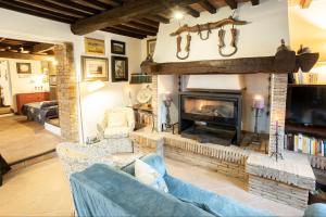 GiuMa Tuscany Historic Lux Farmhouse near Saturnia Spa