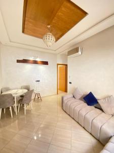 Comfortable Escape Terrace BBQ