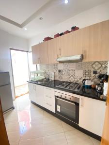 Rabat-Salé Airport Apartment Free Private Parking & Fast WiFi