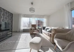 Omakotitalo lähellä keskustaa - Nedervetil