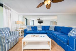 Phoenix VII 7805 condo