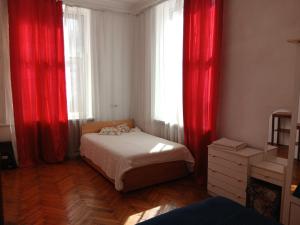 Kvartira na B Khmelnytskoho