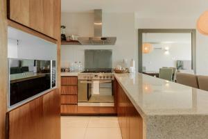 MAREA New 2 BDR Beachfront by Casa Paraíso