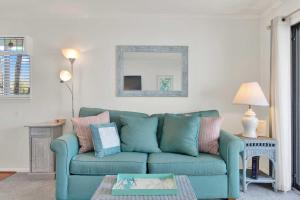 Savannah Beach & Racquet Club 101B