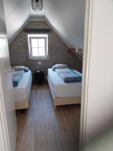 Vakantiehuisje gelegen op een kattensprong van Veerse Meer en Noordzee!