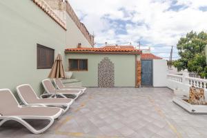 Casa Marjoes - 2 Villas - BBQ - Communal Pool