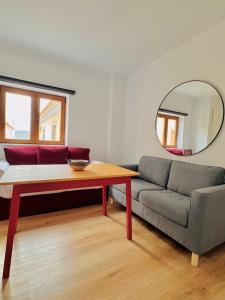 Placeta Serna El Capricho