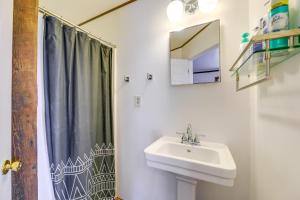 Riverfront Haven Converted Barn with Deck in Aurora