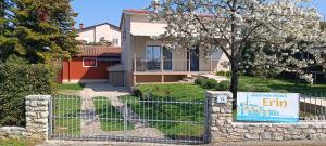 Apartman Studio Erin - 3hvězdičkové hotely ve městě Rovinj