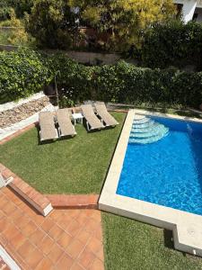Private Villa Nerja, large private pool, gardens & Parking