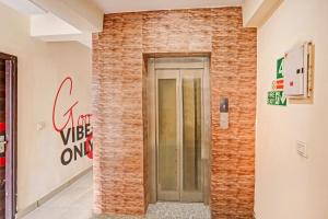 Townhouse Zodiac Near Botanic Garden of Indian Republic