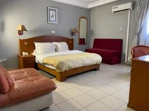 Hotel Peninsule Bonamoussadi Douala - Douala