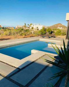 Hausta Luego - Private 4 bd House in Cerritos!