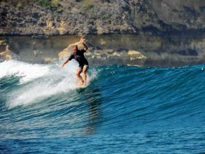 Ombak Resort at Ekas , a luxury surf and kite destination, Close to Inside Ekas beach