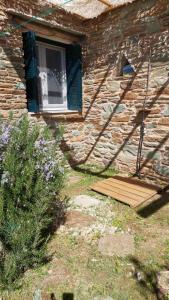 Cycladic house with a view