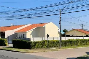 Canoas/RS-Linda Casa 3 qtos 8P próx ULBRA / REFAP - 卡诺阿斯