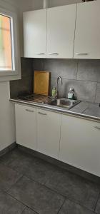 Appartements Studio au coeur de l'Esterel a Theoule-sur-Mer : photos des chambres