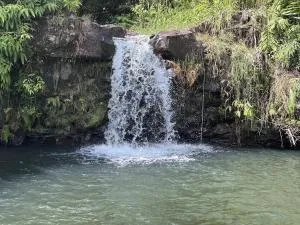 Kikala Waterfall Lodge - North Hilo