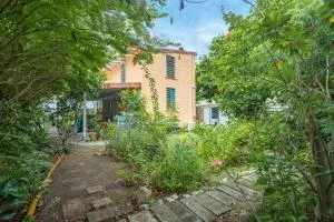 Appartement cosy au Carbet avec balcon et vue sur mer - 70 m² - La Dessaint