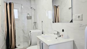 Apartamento Familiar GoldenTower