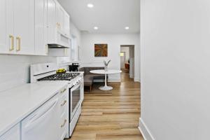 Beach Side Roadtrip Escape