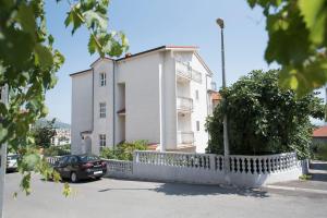 Apartments Family Spacious - 3hvězdičkové hotely ve městě Split