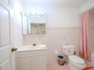 Spacious Apt near NYC 7BR Family-Friendly & Modern Amenities