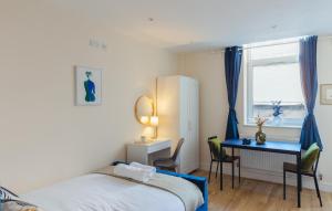 High Wycombe Lodge Dralda House