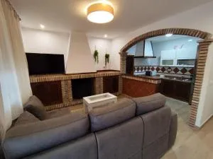 Casa Abuela Encarna - Mesas de Guadalora