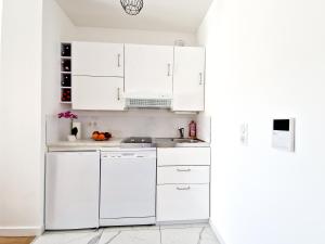 Appartements Stylish Stay Near Paris - 850m to Subway RER A - Netflix T1-4P : photos des chambres